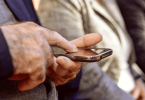 Yaşlılar Sosyal Medya ile Yaşama Sarılıyor